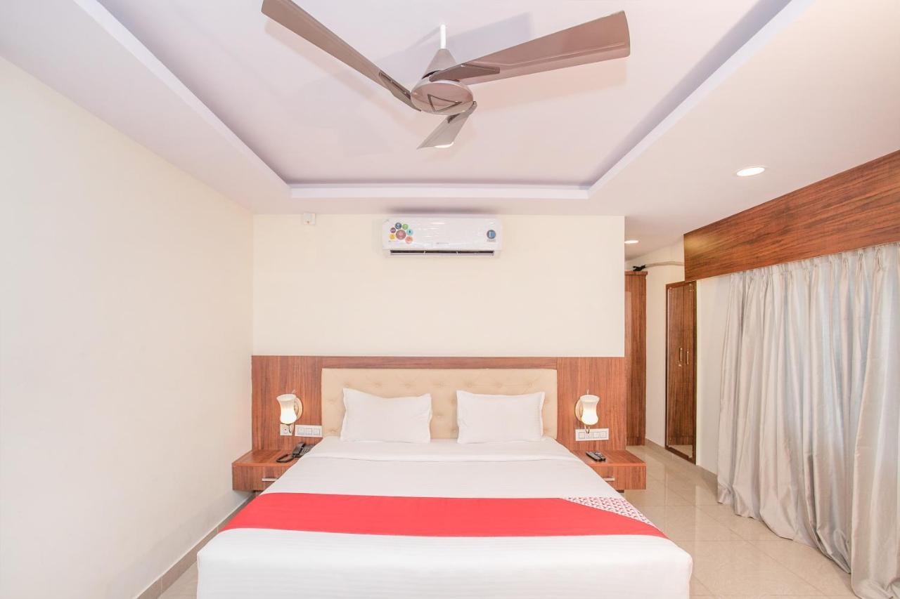 โอโย แฟล็กชิป 77727 โฮเทล บลู เบลล์ Hotel บังกาลอร์ ภายนอก รูปภาพ